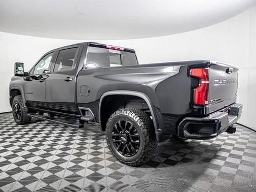 2025 Chevrolet Silverado 2500 LTZ