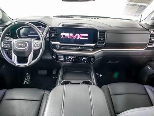 2024 GMC Sierra 2500 SLT