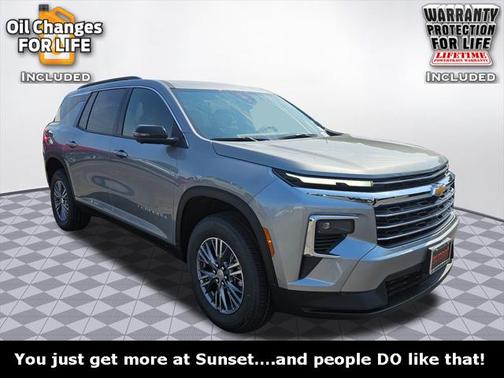 2025 Chevrolet Traverse LT