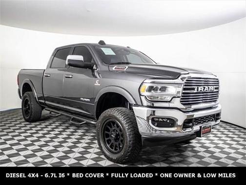2022 RAM 2500 Laramie Crew Cab 4x4 6'4' Box