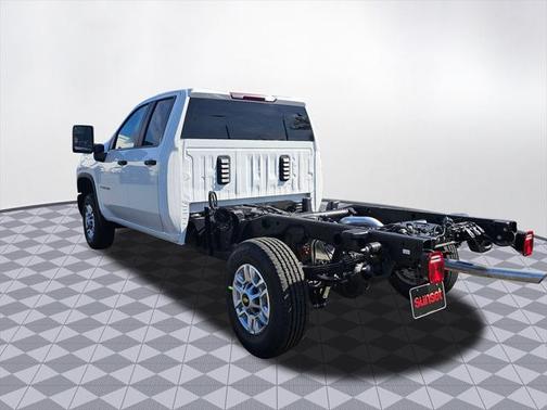 2025 Chevrolet Silverado 2500 WT