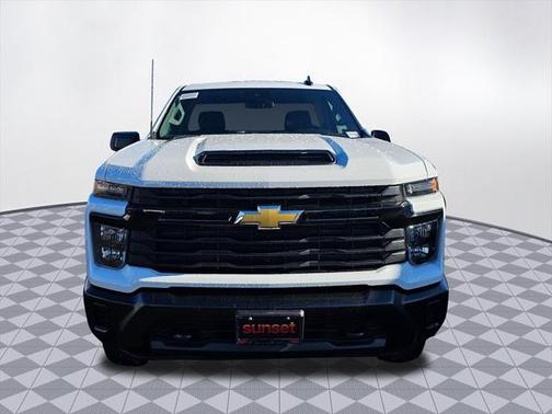 2025 Chevrolet Silverado 3500 WT