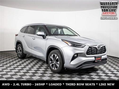2024 Toyota Highlander XLE