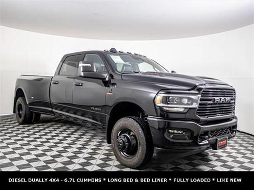 2024 RAM 3500 Laramie Crew Cab 4x4 8' Box