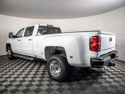 2018 GMC Sierra 3500 SLT