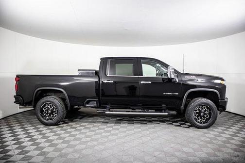 2022 Chevrolet Silverado 3500 High Country