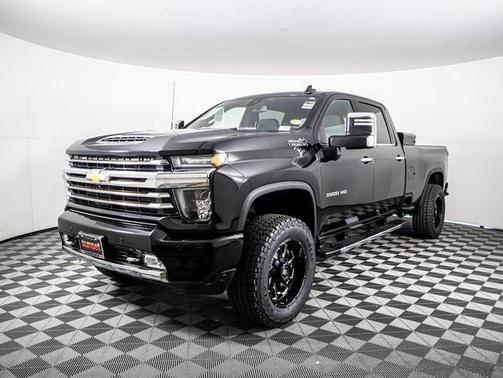 2022 Chevrolet Silverado 3500 High Country