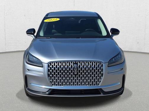 Silver Radiance Metallic Clearcoat 2023 Lincoln Corsair Standard