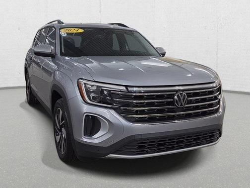 2024 Volkswagen Atlas 2.0T SE w/Technology 4MOTION