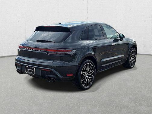 2024 Porsche Macan 