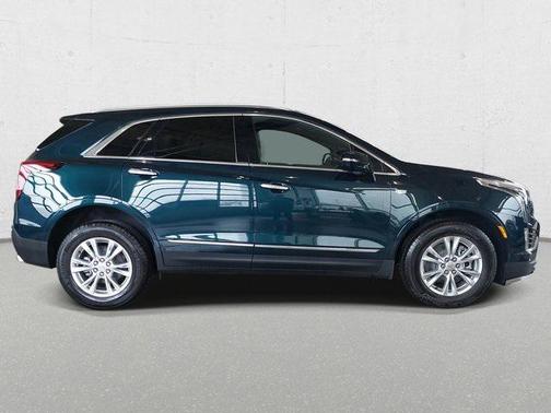 2025 Cadillac XT5 Luxury