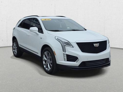 Crystal White Tricoat 2020 Cadillac XT5 Sport