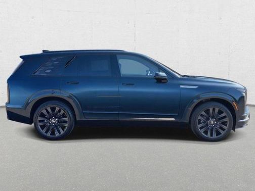 2026 Cadillac VISTIQ Platinum