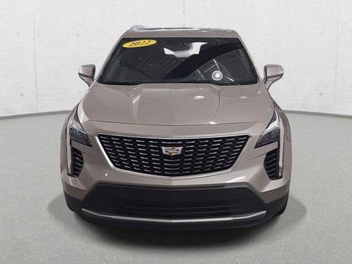 2022 Cadillac XT4 Premium Luxury