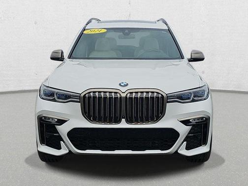 2021 BMW X7 M50i