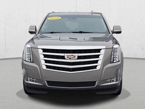 2018 Cadillac Escalade Luxury