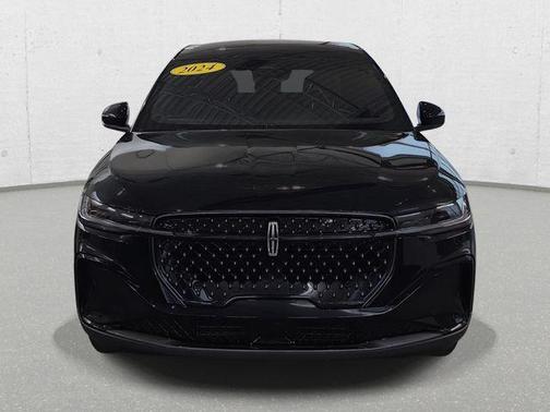 Infinite Black Metallic Clearcoat 2024 Lincoln Nautilus Premiere