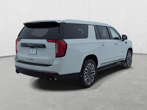 2024 GMC Yukon XL Denali Ultimate