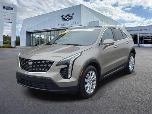 Latte Metallic 2023 Cadillac XT4 Luxury