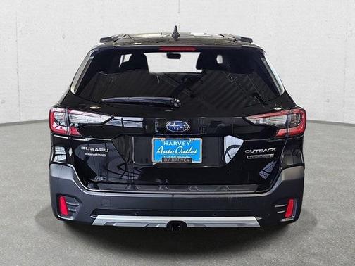 2022 Subaru Outback Touring XT