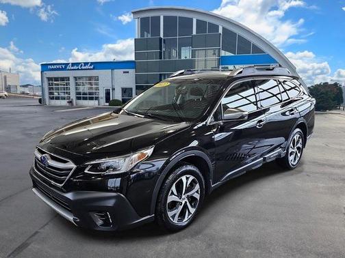 2022 Subaru Outback Touring XT