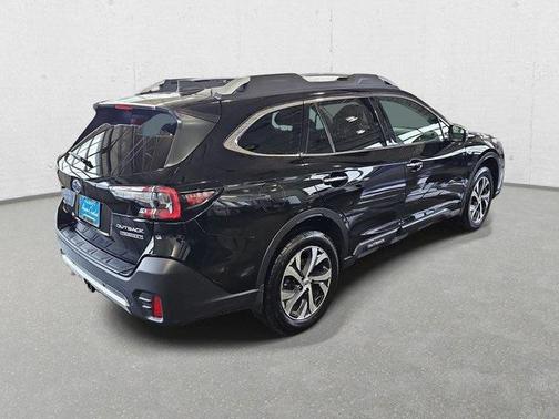 2022 Subaru Outback Touring XT