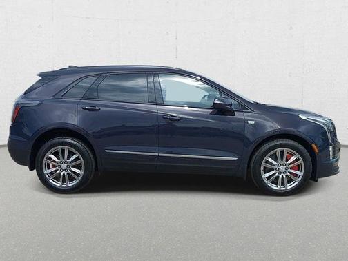 2025 Cadillac XT5 Sport
