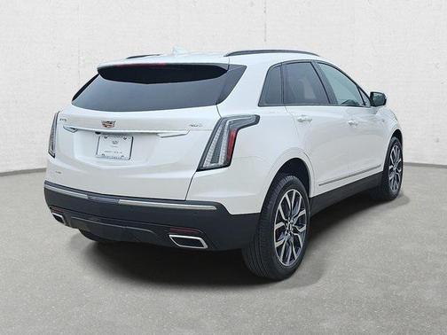 2025 Cadillac XT5 Sport