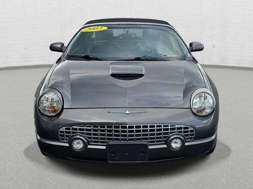 2003 Ford Thunderbird