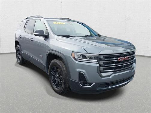 2022 GMC Acadia AWD AT4