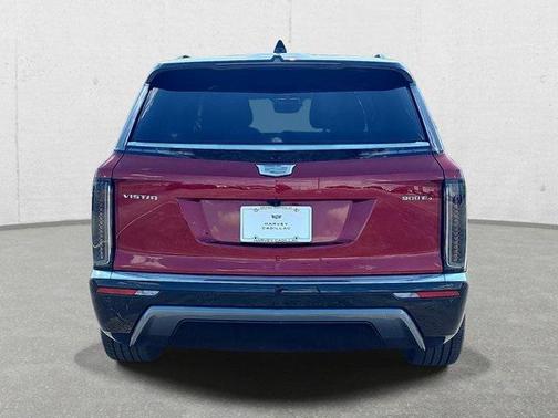 2026 Cadillac VISTIQ Luxury