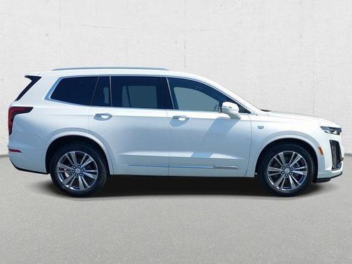 2025 Cadillac XT6 Premium Luxury AWD