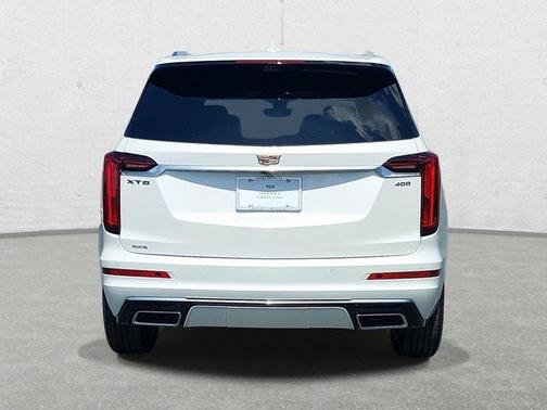 2025 Cadillac XT6 Premium Luxury AWD