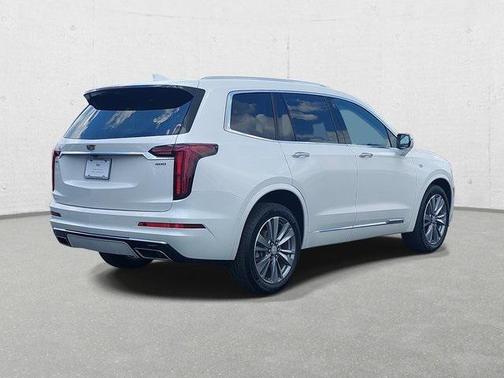 2022 Cadillac XT6 Premium Luxury AWD