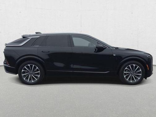 Stellar Black Metallic 2024 Cadillac LYRIQ Sport