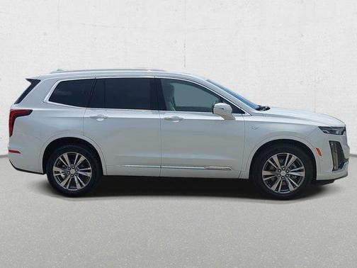2025 Cadillac XT6 Premium Luxury AWD