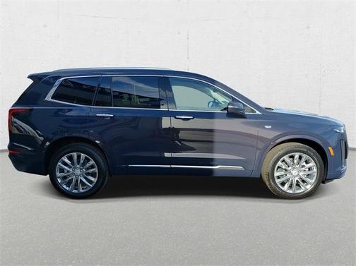 2025 Cadillac XT6 Premium Luxury AWD