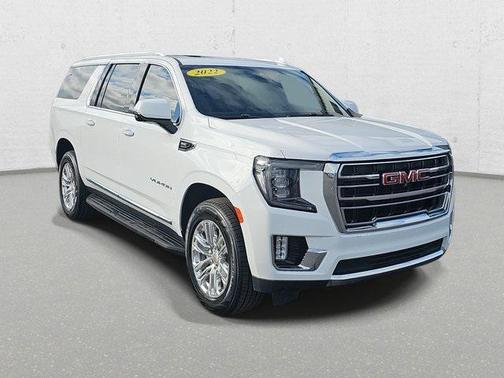 2022 GMC Yukon XL SLT