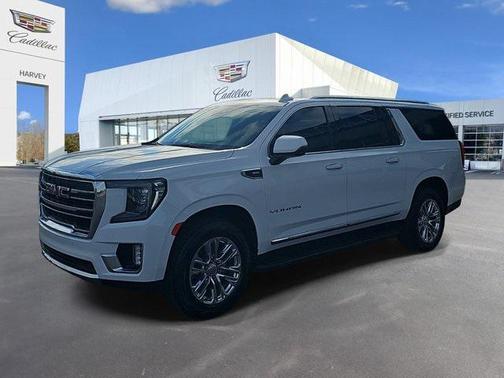 2022 GMC Yukon XL SLT