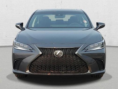2025 Lexus ES 300h F SPORT Design