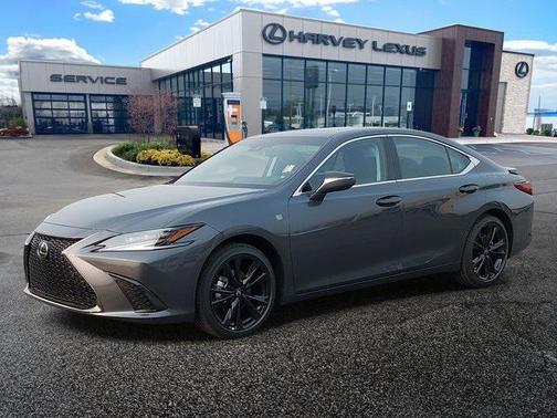 2025 Lexus ES 300h F SPORT Design