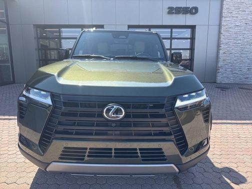2026 Lexus GX 550 Overtrail+