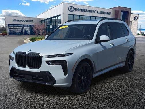 Brooklyn Grey Metallic 2025 BMW X7 xDrive40i