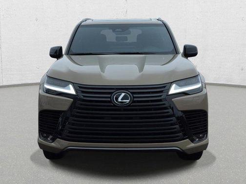 2026 Lexus LX 700h Overtrail