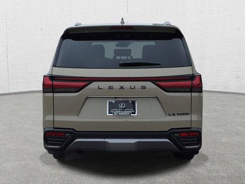 2026 Lexus LX 700h Overtrail