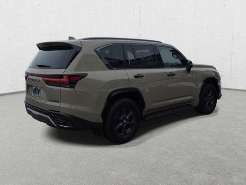 2026 Lexus LX 700h Overtrail