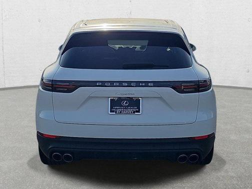 2023 Porsche Cayenne Cayenne