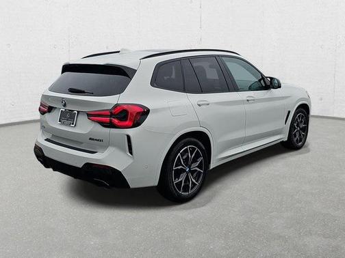 2024 BMW X3 M40i