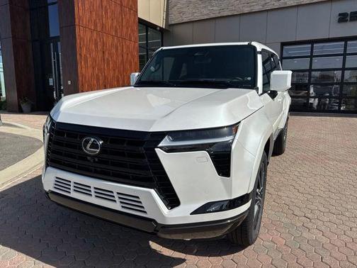 Eminent White Pearl 2026 Lexus GX 550 Luxury+