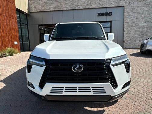 Eminent White Pearl 2026 Lexus GX 550 Luxury+